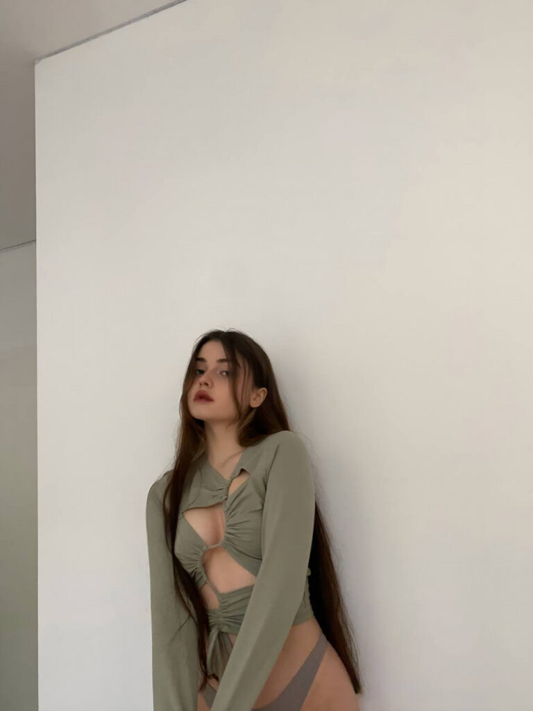 TikTok – Instagram – Teen – sighttttt (Vladlena) – Nude Leaks