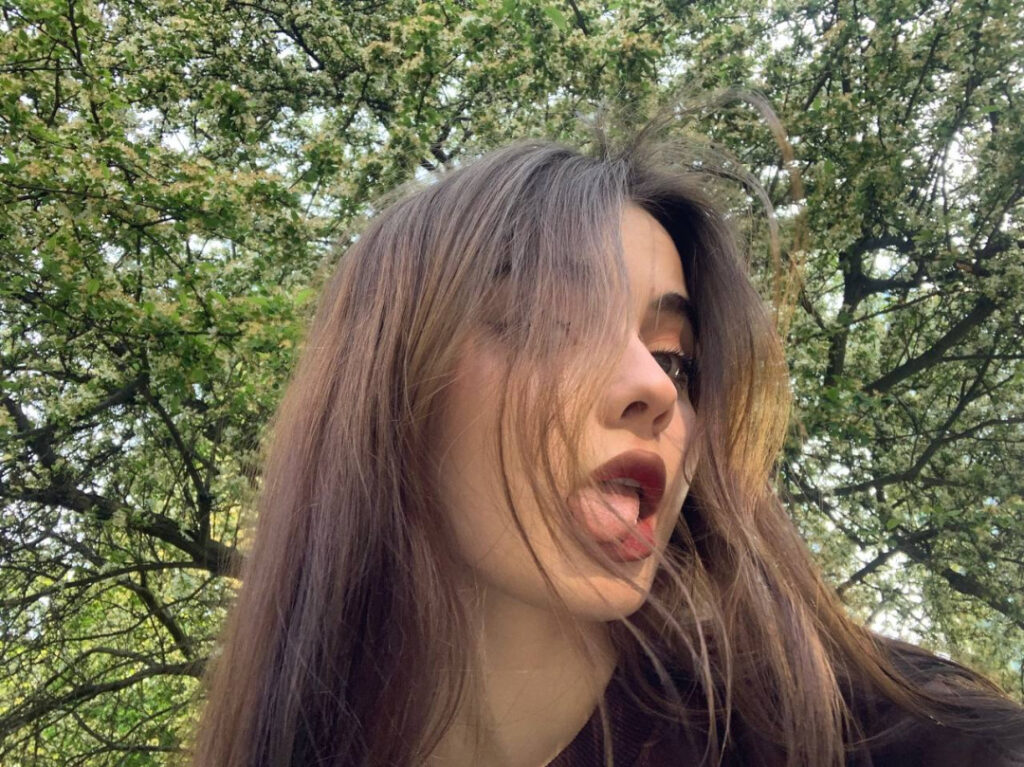 TikTok – Instagram – Teen – sighttttt (Vladlena) – Nude Leaks