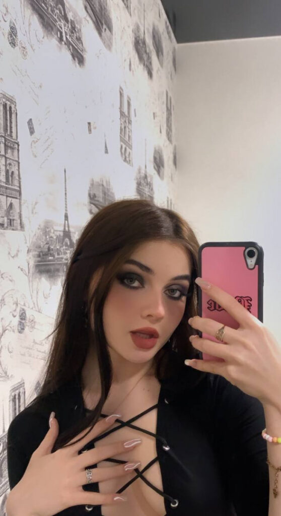 TikTok – Instagram – Teen – sighttttt (Vladlena) – Nude Leaks