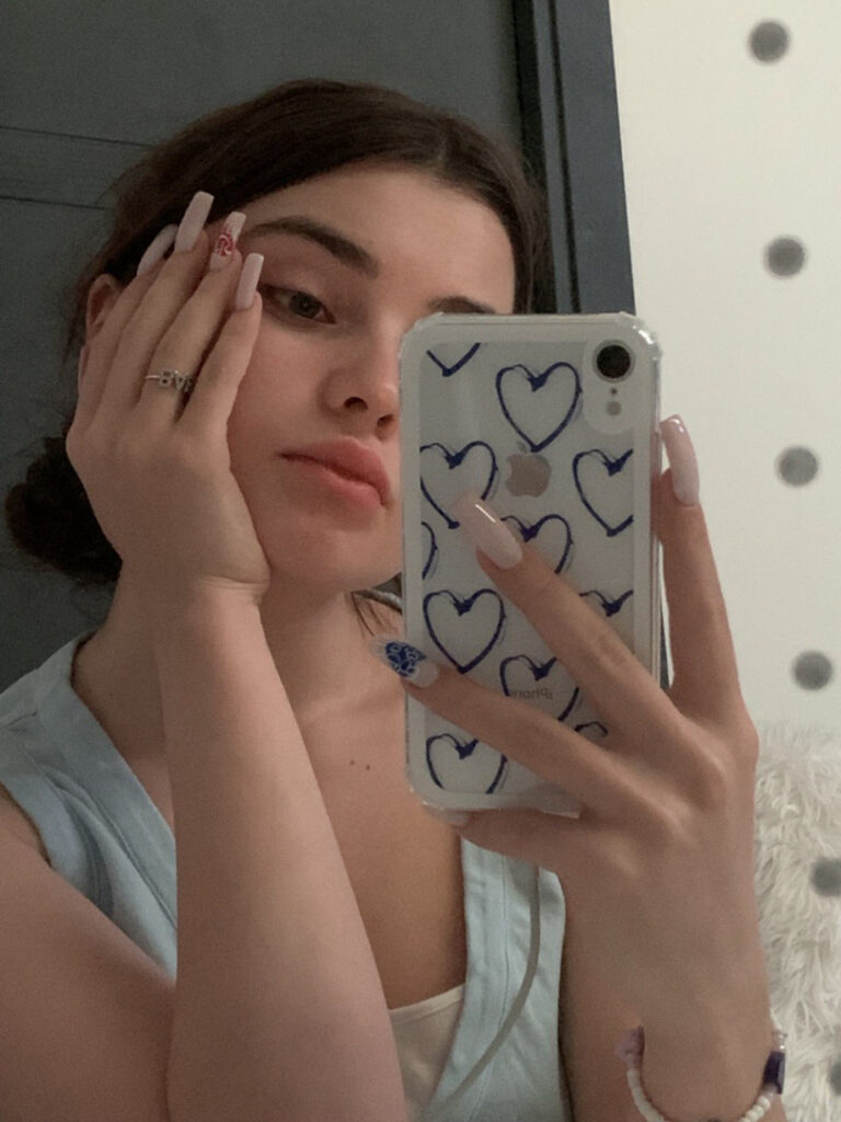 TikTok – Instagram – Teen – sighttttt (Vladlena) – Nude Leaks