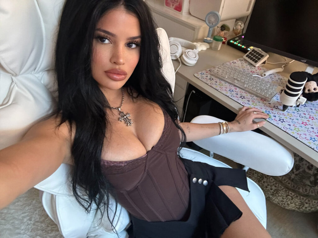 OnlyFans – Instagram – Latina – Sincerelyjuju – Nude Leaks