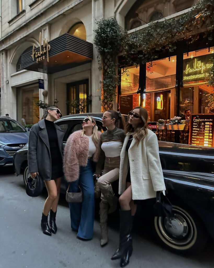 TikTok – Instagram – Sinem Melek Coşkun / sinemcoskunss / sinemcoskuns – Nude