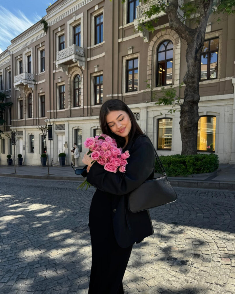 TikTok – Instagram – Sinem Melek Coşkun / sinemcoskunss / sinemcoskuns – Nude