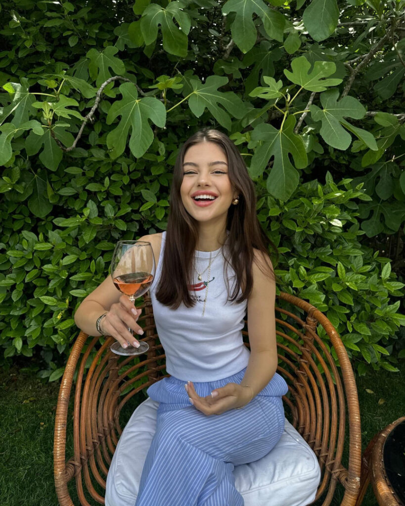 TikTok – Instagram – Sinem Melek Coşkun / sinemcoskunss / sinemcoskuns – Nude