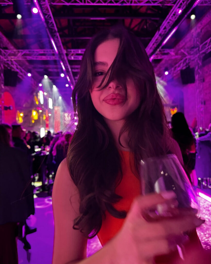 TikTok – Instagram – Sinem Melek Coşkun / sinemcoskunss / sinemcoskuns – Nude