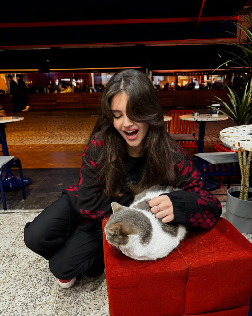 TikTok – Instagram – Sinem Melek Coşkun / sinemcoskunss / sinemcoskuns – Nude