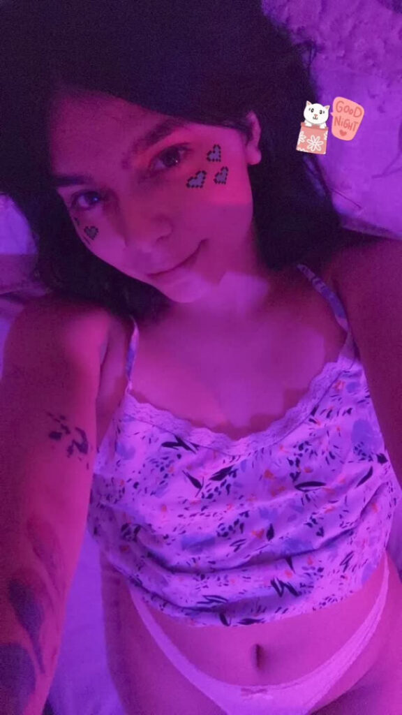 Twitch – Instagram – Soleratone / Soleramone – Nude