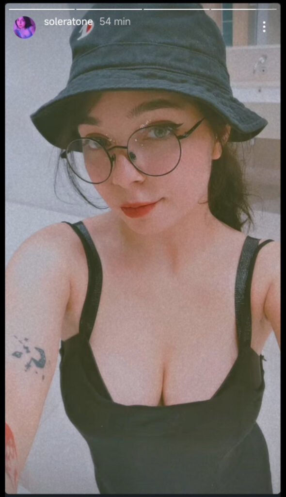 Twitch – Instagram – Soleratone / Soleramone – Nude