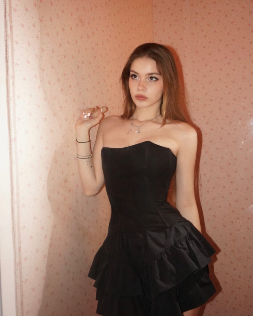 TikTok – Instagram – Teen – sosihue / nesosihue – Nude Leaks