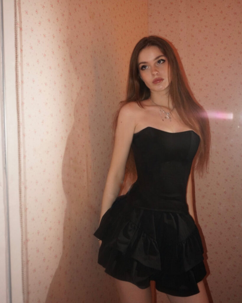 TikTok – Instagram – Teen – sosihue / nesosihue – Nude Leaks