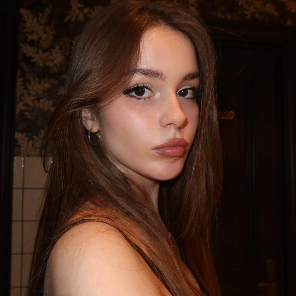 TikTok – Instagram – Teen – sosihue / nesosihue – Nude Leaks