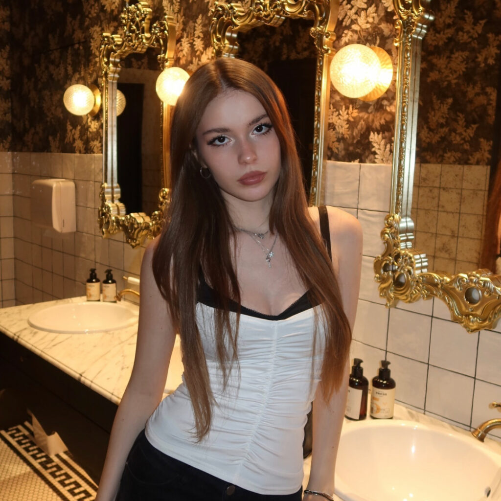 TikTok – Instagram – Teen – sosihue / nesosihue – Nude Leaks