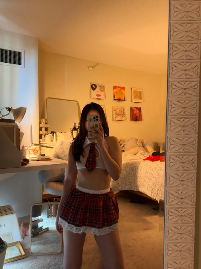 ⠀X⠀ – Asian – Petite – Korean – Soup Girl / Sleepysoupgirl – Nude Leaks