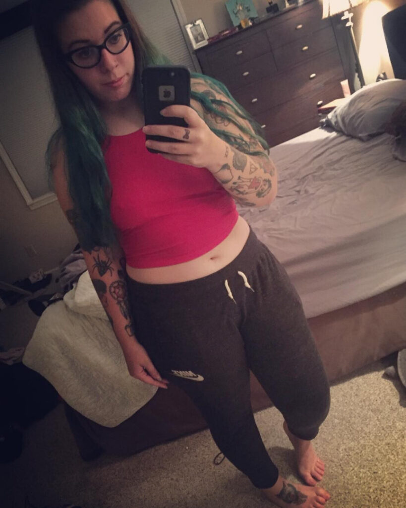 ⠀X⠀ – T H I C C – Stepstool Sarah – Nude Leaks