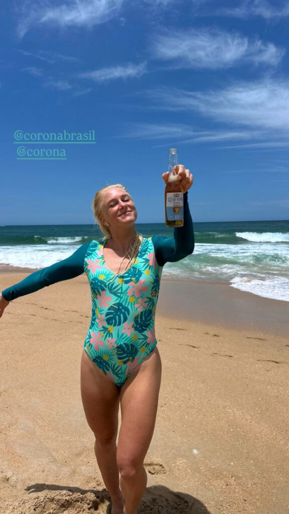 Brazil – Celeb – Tatiana Weston-Webb – Nude