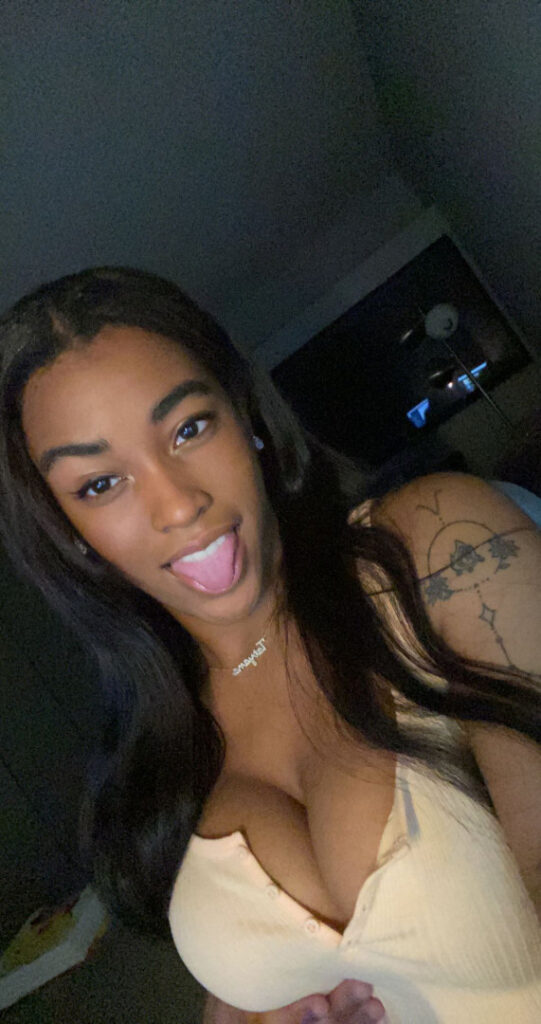 Twitch – Ebony – TatyMx – Nude Leaks