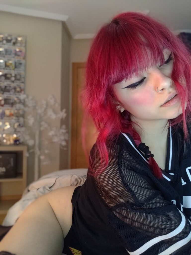 Twitch – theakaleina – Nude Leaks