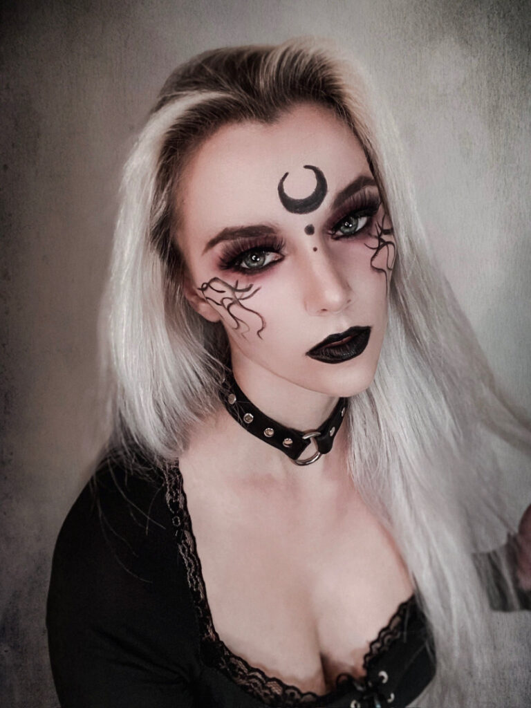 Patreon – Youtube – Instagram – TheDarkestTale – Nude