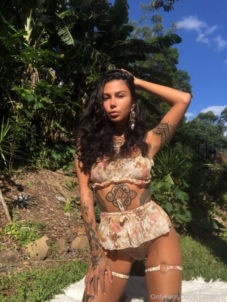 OnlyFans – Reddit – Thefreeelf / thetattooedelf / nahaal.azadi – Nude Leaks