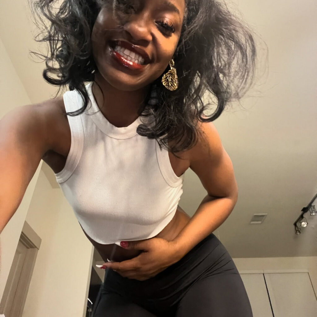 TikTok – T H I C C – Ebony – Thefricanbeauty / africann.beauty / esosatheafricanbeauty – Nude Leaks