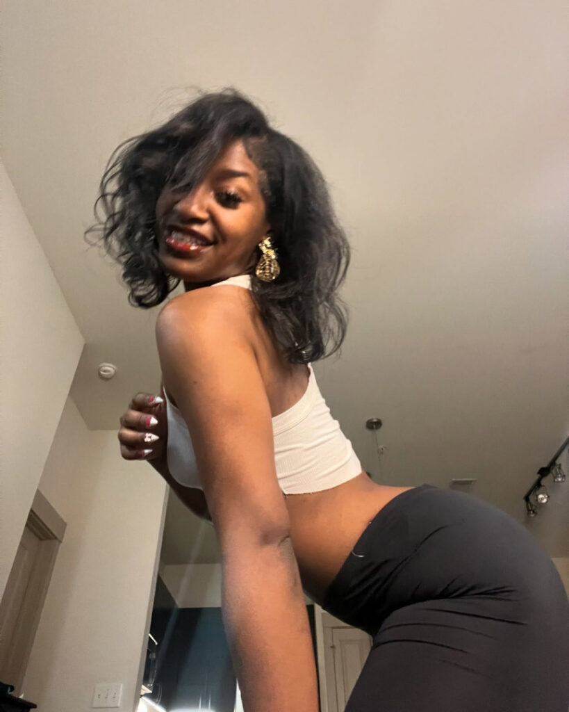 TikTok – T H I C C – Ebony – Thefricanbeauty / africann.beauty / esosatheafricanbeauty – Nude Leaks