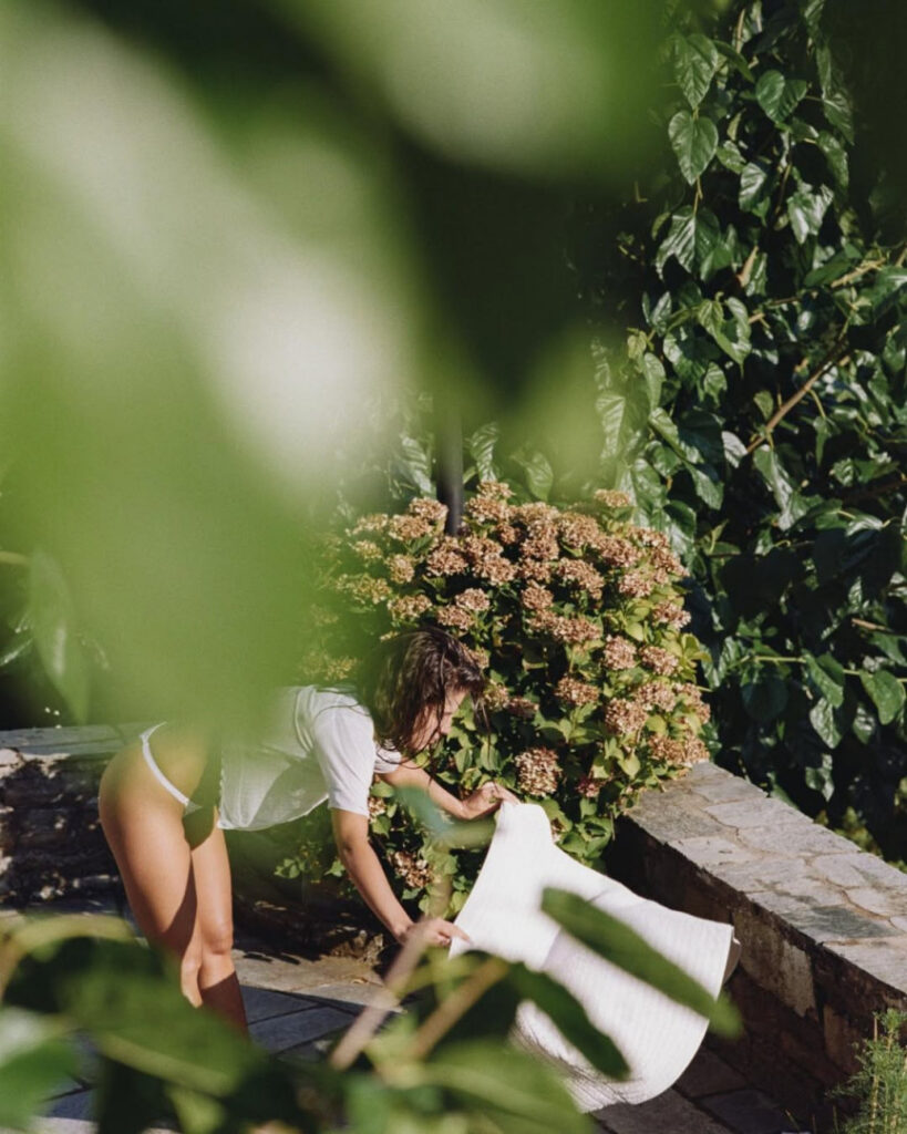 Instagram – Theopisti Pourliotopoulou – theopisti_p – Nude