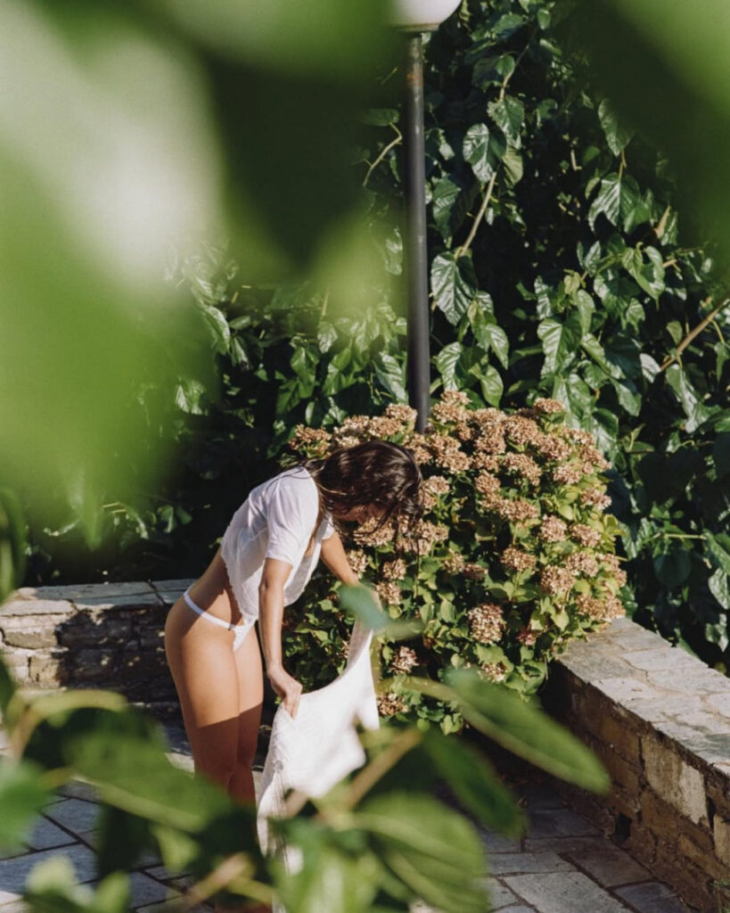 Instagram – Theopisti Pourliotopoulou – theopisti_p – Nude