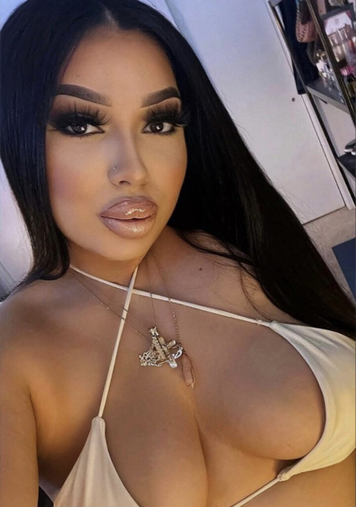 Instagram – T H I C C – Latina – Thick Baddie @Oxashhley – Nude