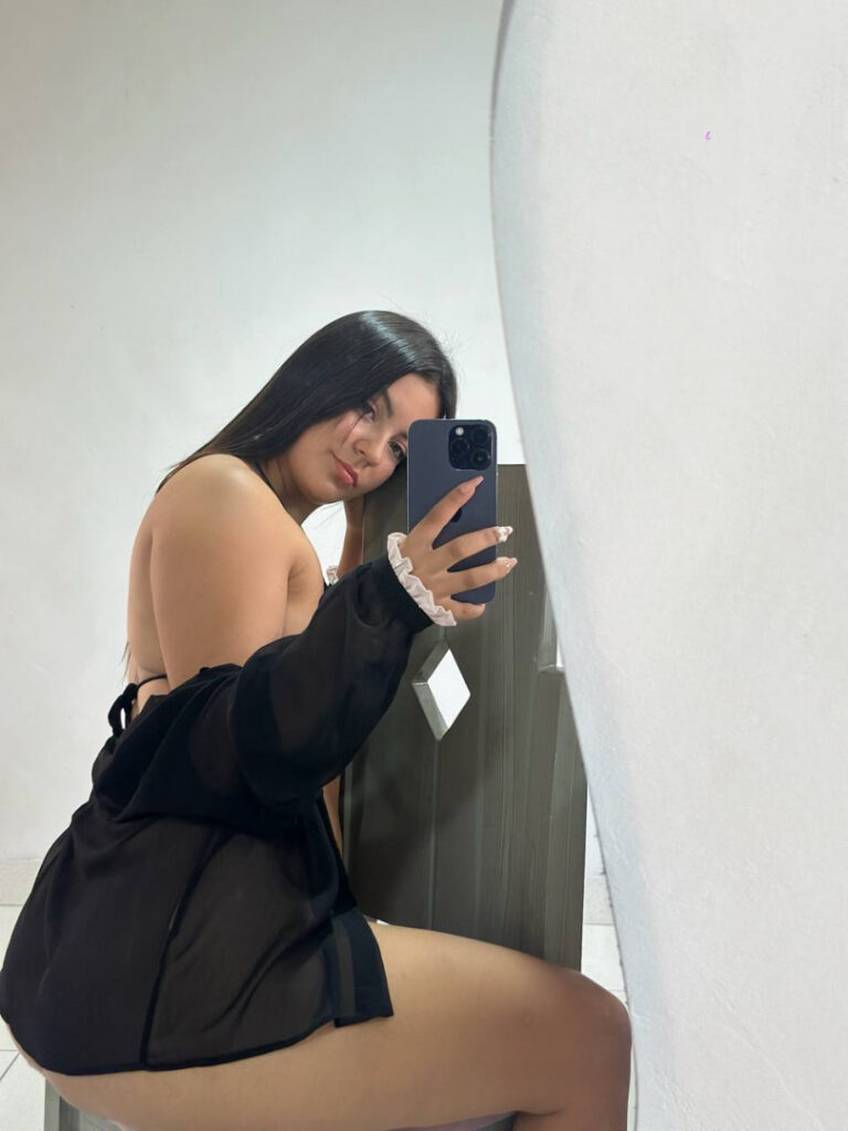 OnlyFans – T H I C C – Latina – Valentina Rossi/valenrossi777/Valentina Valdes – Nude