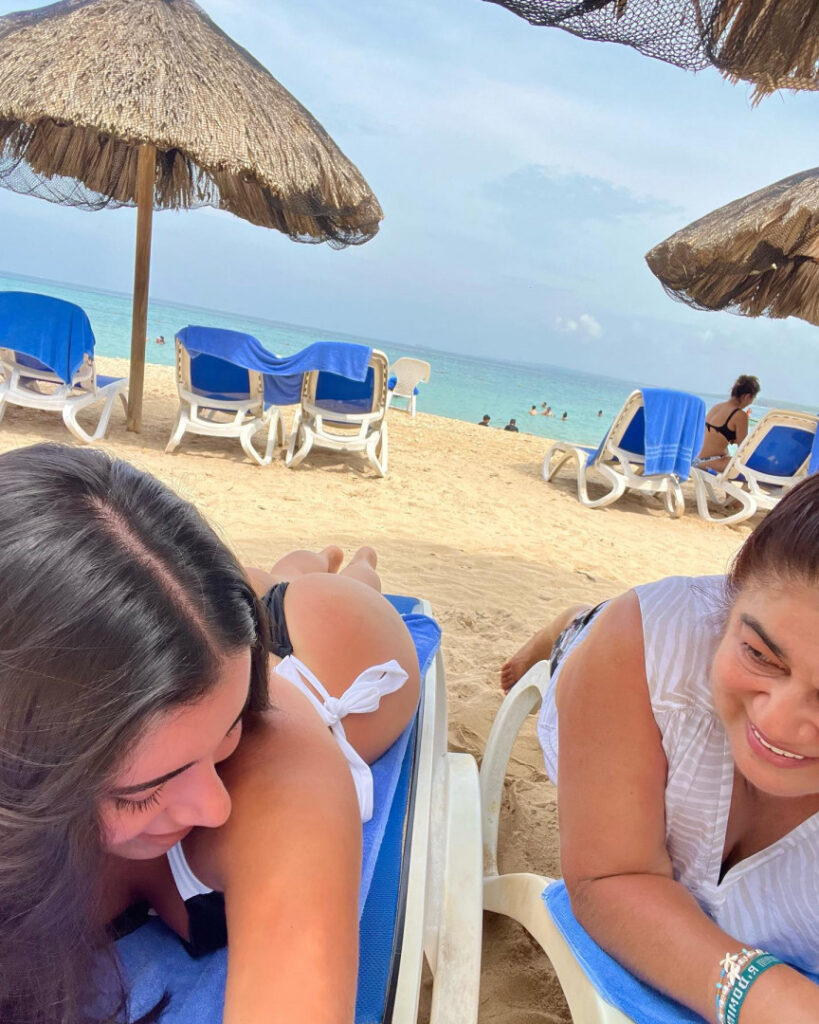 Instagram – Verónica Boyer – Nude