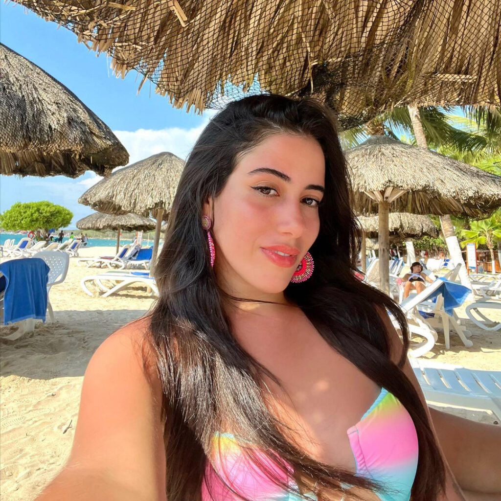 Instagram – Verónica Boyer – Nude