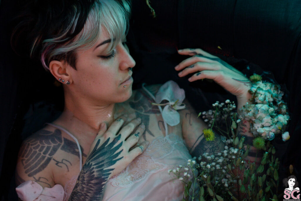 OnlyFans – Vesperal – Nude Leaks