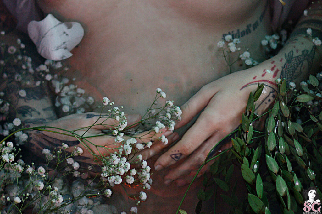 OnlyFans – Vesperal – Nude Leaks