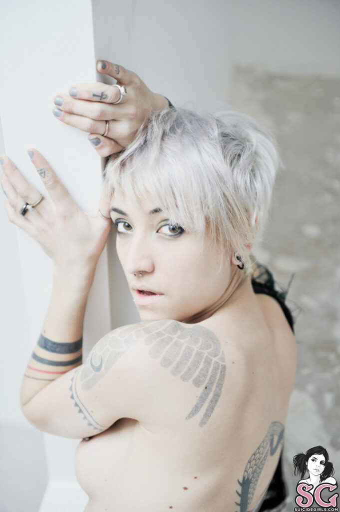 OnlyFans – Vesperal – Nude Leaks