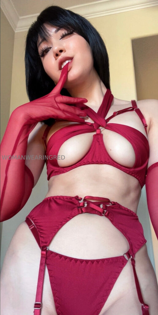 OnlyFans – Cosplay – Asian – womanwearingred / Buffbunnymika / Buffbunbun – Nude