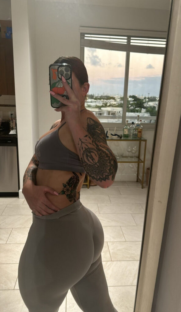 TikTok – Instagram – Xlrgju – Nude