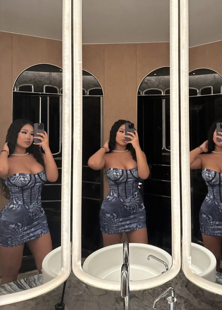 Instagram – Xruyie – Nude