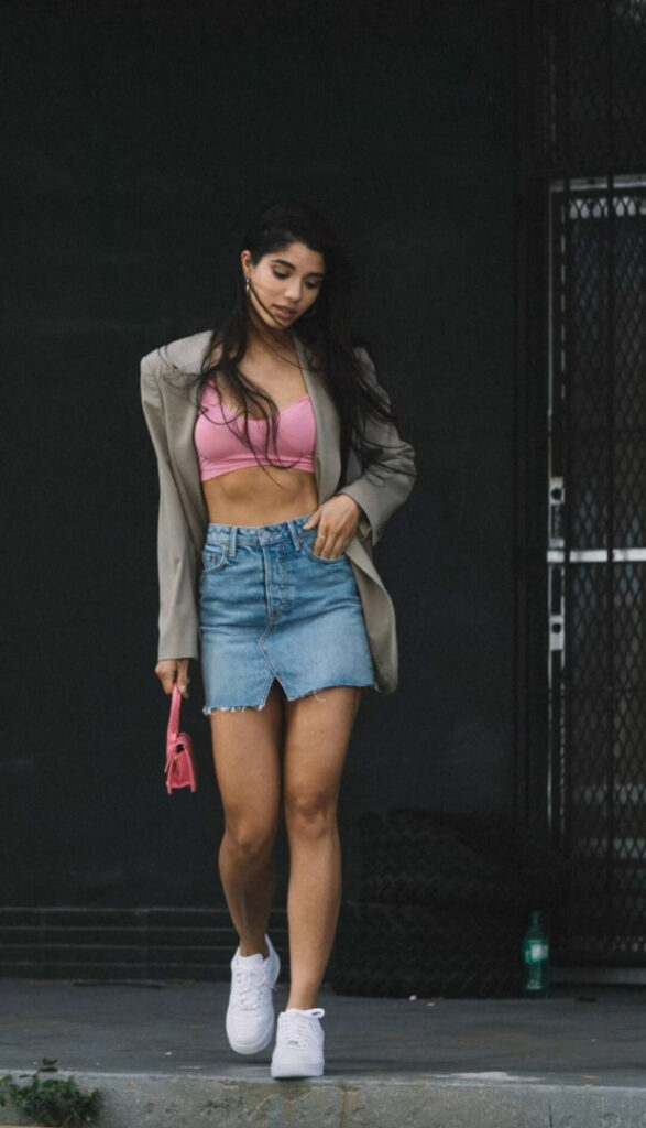 Instagram – Latina – Yovanna Ventura yoventura – Nude