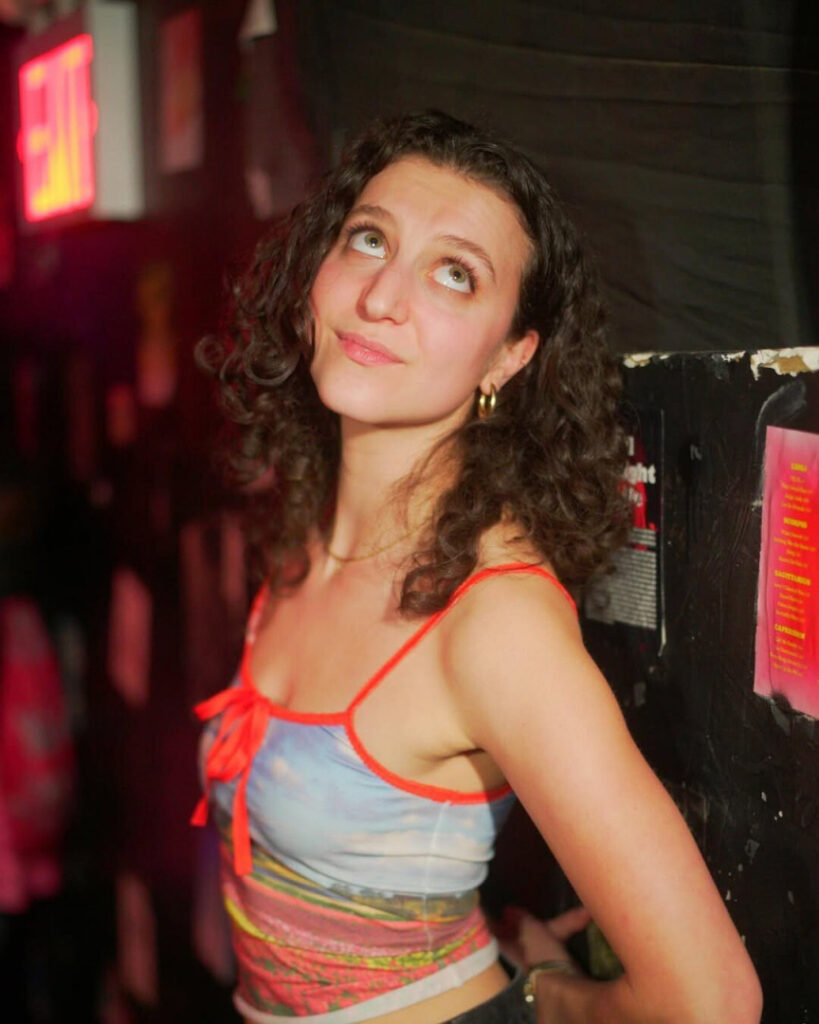 TikTok – Instagram – Yvette Segan – Nude