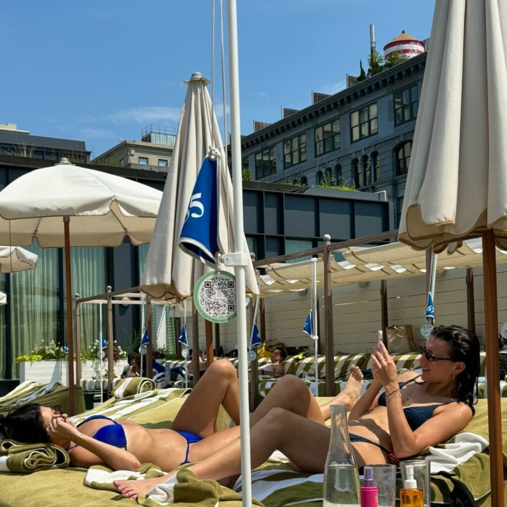 TikTok – Instagram – Yvette Segan – Nude