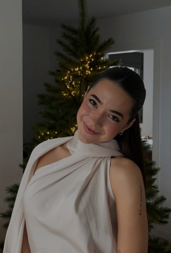 Instagram – Àngela Mármol/angelamarmol – Nude Leaks Onlyfans