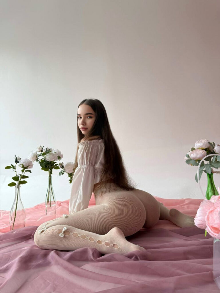 anechka_zaslavskaya – Nude Leaks Onlyfans