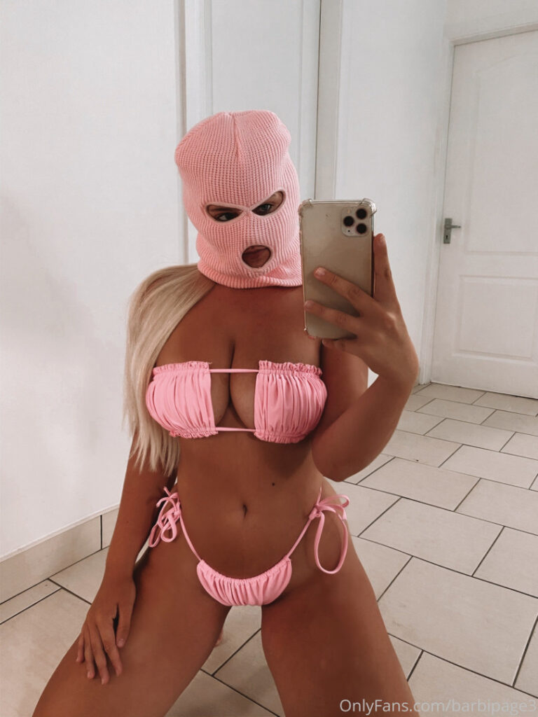 Apollonia Llewellyn / Apollonia Barbi – Nude Leaks Onlyfans