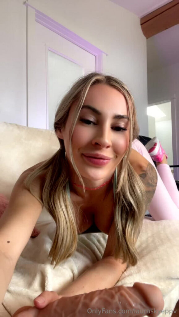 CollegeHotwife | LilMissSkye | thelauraskyeofficial | Laura Skye – Nude Leaks Onlyfans