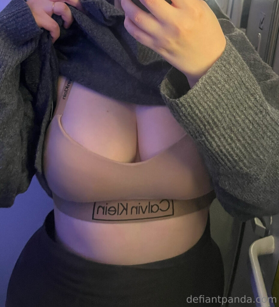 defiantpanda – Cora – Nude Leaks Onlyfans