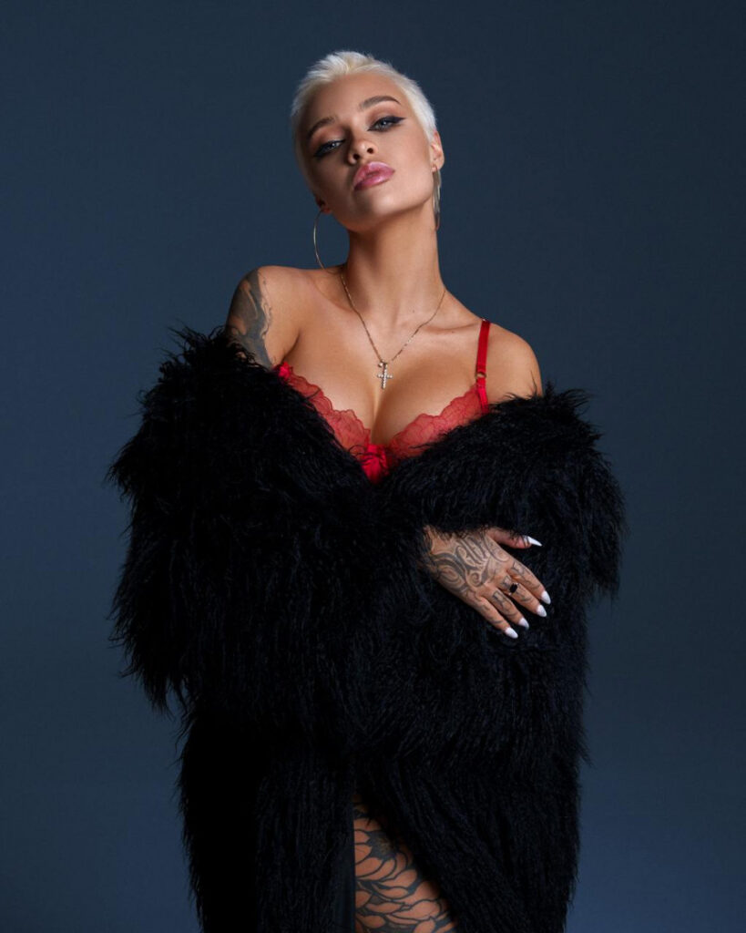 Farruhhhamraeva – Nude Leaks Onlyfans