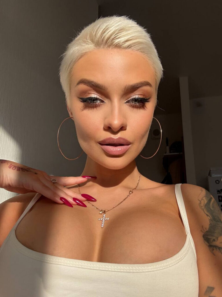 Farruhhhamraeva – Nude Leaks Onlyfans