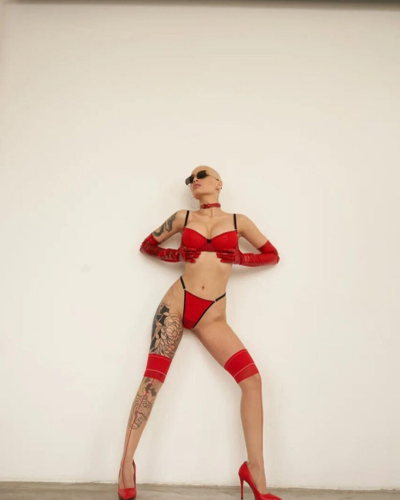 Farruhhhamraeva – Nude Leaks Onlyfans