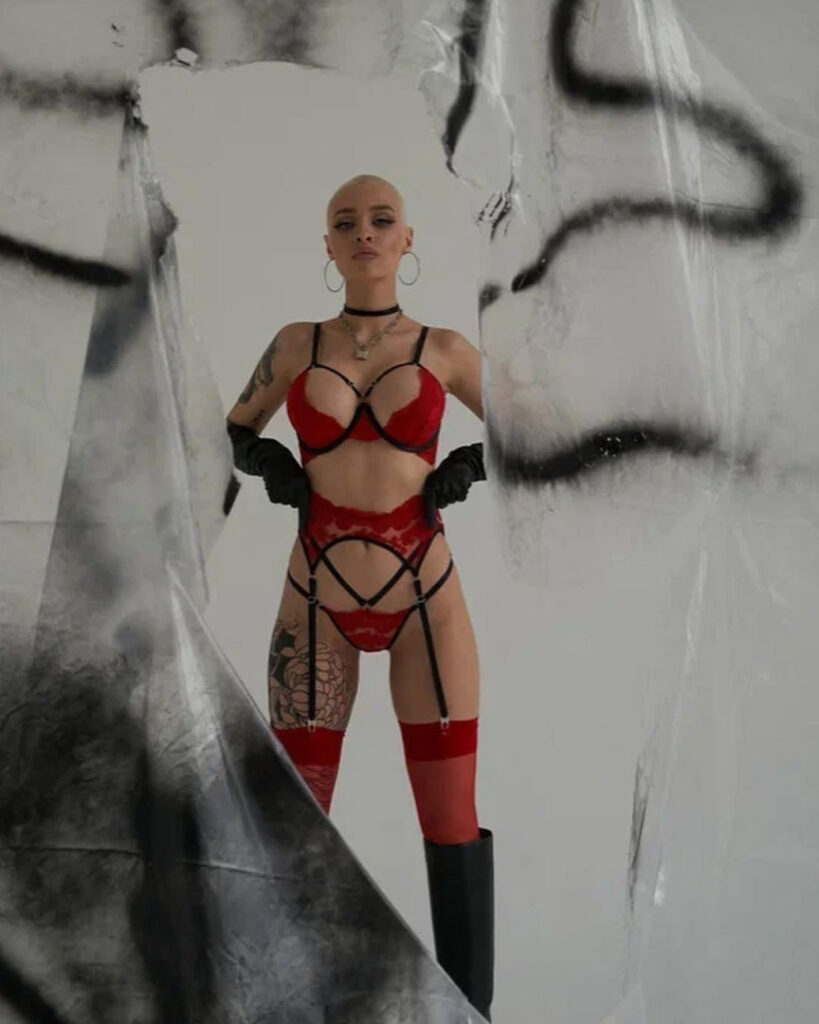 Farruhhhamraeva – Nude Leaks Onlyfans