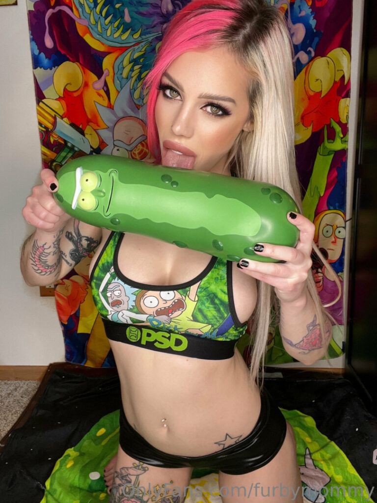 furbymommy | furbyprincess | averyofficial | thepoptartprincess – Nude Leaks Onlyfans